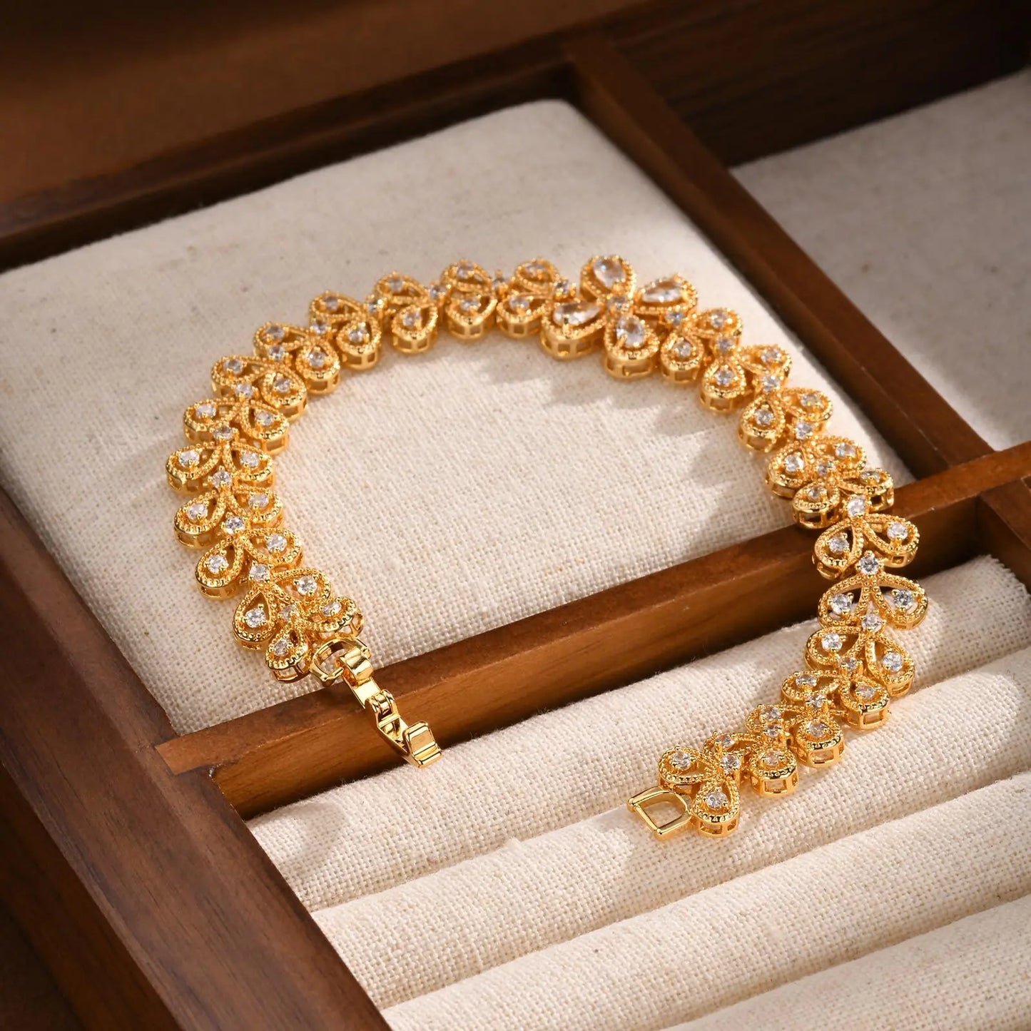 18K Gold-Plated CZ Four-Leaf Bracelet